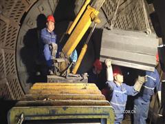 銅陵有色銅山銅礦分公司順利實(shí)現(xiàn)“時(shí)間過半、任務(wù)過半”目標(biāo)